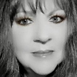 Meet your Posher, Sara kay